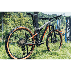 Corratec Revolution iLink Pro  Black/Gray